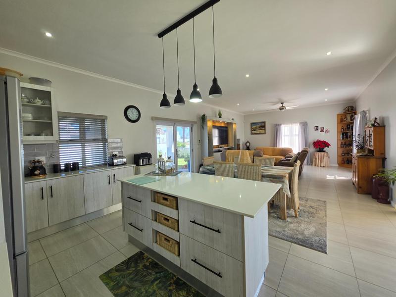 3 Bedroom Property for Sale in Lampiesbaai Western Cape